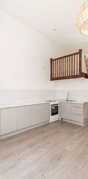 Jasmine Grove, SE20, London - Photo 1
