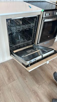 For Lease - 500 Dupont Street Unit# 708, Toronto, Ontario - Photo 1