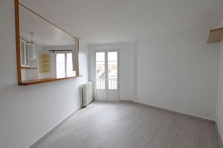 Location appartement 2 pièces, 43.90m², Courbevoie - Photo 3