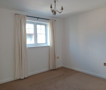 Lisbon Drive - Photo 1