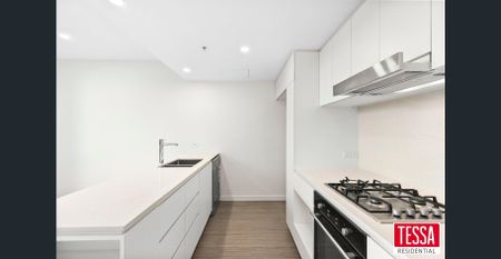 MODERN ONE BEDROOM APARTMENT IN THE HEART OF TOOWONG - Photo 5