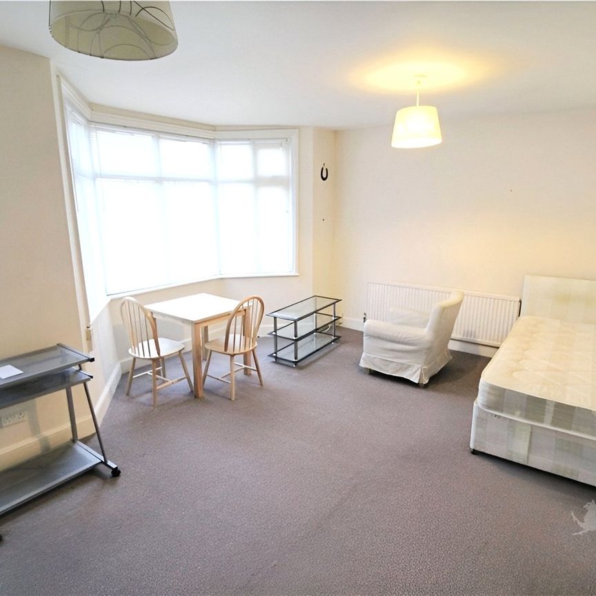 Glossop Road, South Croydon, CR2 0PU - Photo 1