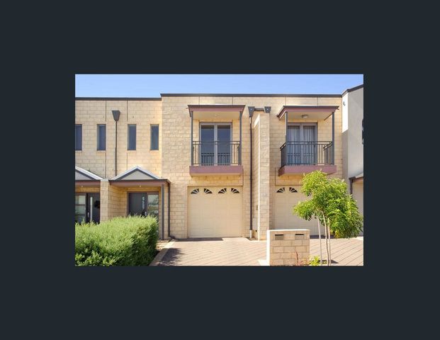 Modern Comfort Meets Smart Design! - Photo 1