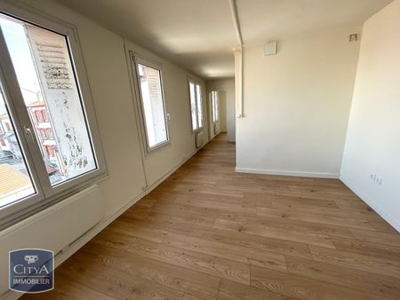 Location Appartement 2 pièces 39m² ST ETIENNE 42000 - Photo 4