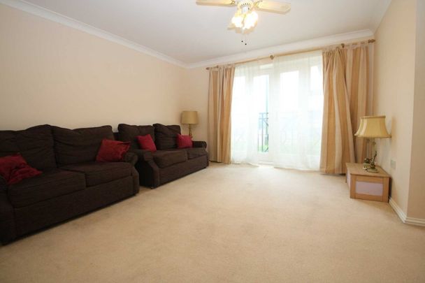 2 bed Ground Floor Flat for rent - Photo 1