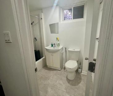 1024 OGDEN AVENUE - Photo 5