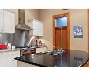 22 Park Avenue, Richmond VIC 3121 - House For Rent | Domain - Photo 6