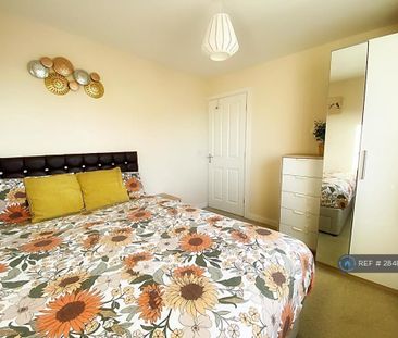 3 bedroom detached house to rent - Photo 4