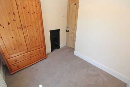Library Road, Parkstone - Photo 5
