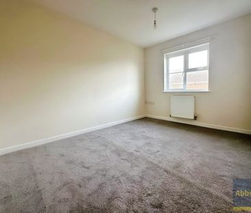 Drifters Way, Great Yarmouth, NR31 0GX - Photo 2