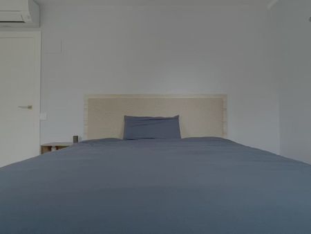 Carrer del Concili de Trento, Barcelona, Catalonia 08020 - Photo 2