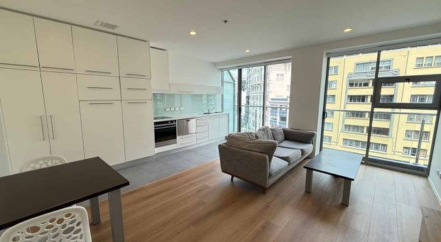 Spacious One-Bedroom Apartment in Scene One - Photo 1