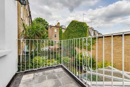 1 Bedroom Flat To Let - Photo 2