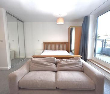 Studio to rent - Photo 4
