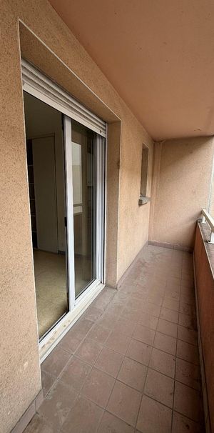 Location Appartement 1 pièce 20m² CLERMONT FERRAND 63000 - Photo 1