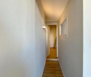 Location Appartement 2 pièces 38m² BORDEAUX 33000 - Photo 5