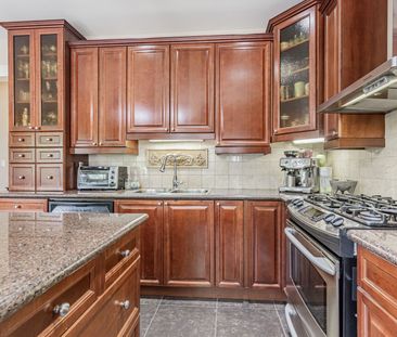 For Lease - 131 Gillard Avenue Unit# Upper, Toronto, Ontario - Photo 1