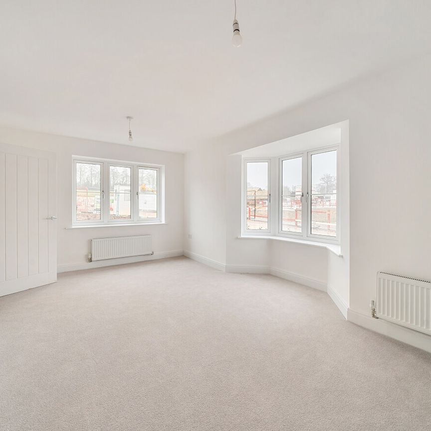 4 bedroom detached house to rent - Photo 1