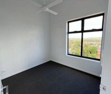 Unfurnished 2B2B Apartment - Fully air-conditioned with generous in... - Photo 6