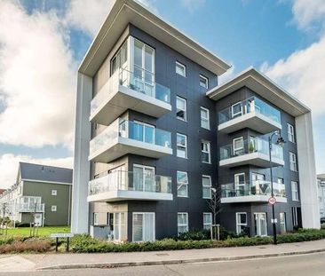 Sunapee Road, Green, RG2 - Photo 1