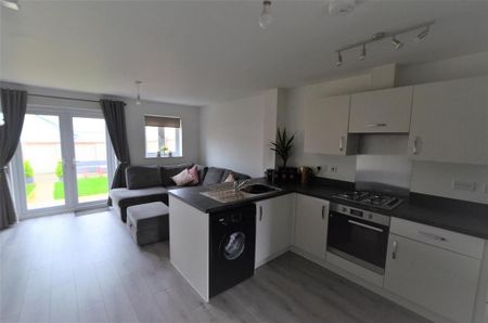 2 bedroom terraced house to rent - Photo 5