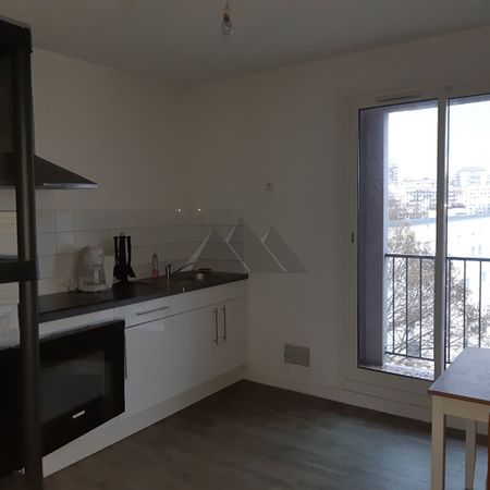 Location Appartement 2 pièces 51m² - Photo 3