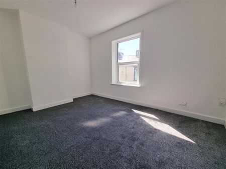 Grange Street, Burnley - Photo 2