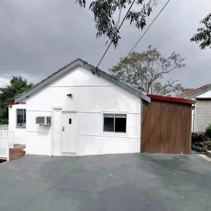 Recently Updated Family Home in a Quiet Wahroonga Setting - Photo 3