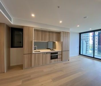 EXPERIENCE THE LUXURY LANDMARK STUDIO - Photo 6