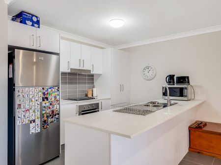 2/7 Felix Street, Cranley - Photo 5