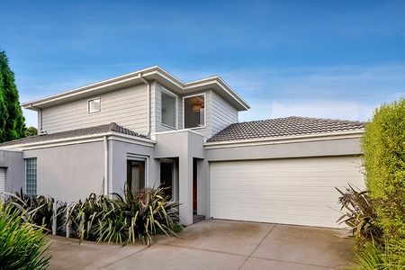 Modern, Stylish, Spacious - 3 Bedroom, 2 Bathroom Townhouse for Lease in Mitcham - Photo 3