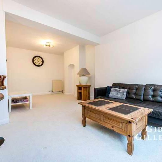 St. Michaels Crescent, Pinner, HA5 - Photo 1