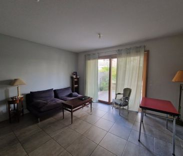 Location Appartement 2 pièces 38m² BORDEAUX 33800 - Photo 2
