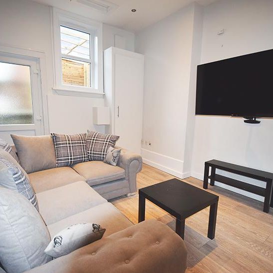 7 bedroom maisonette to rent - Photo 1