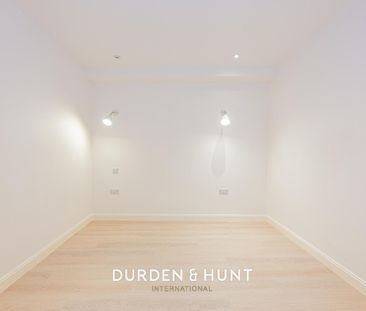 High Street, Hornchurch - Photo 1