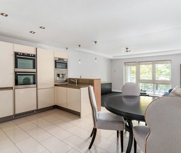 Apartment 34, Shrewsbury Square, Sandymount Avenue, Dublin 4, D04 KN67 - Photo 3