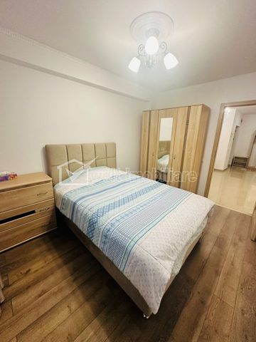 Inchiriere 2 camere, parcare subterana, zona VIVO - Fotografie 3