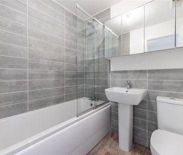 3 bedroom townhouse to rent - Photo 3