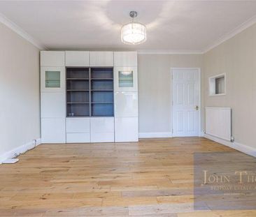 6 bedroom detached house to rent - Photo 2