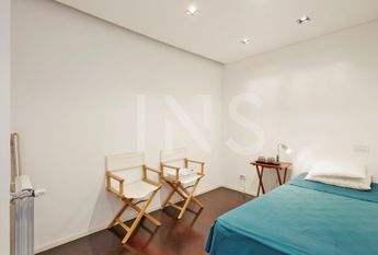 Apartamento T5 em Lisboa