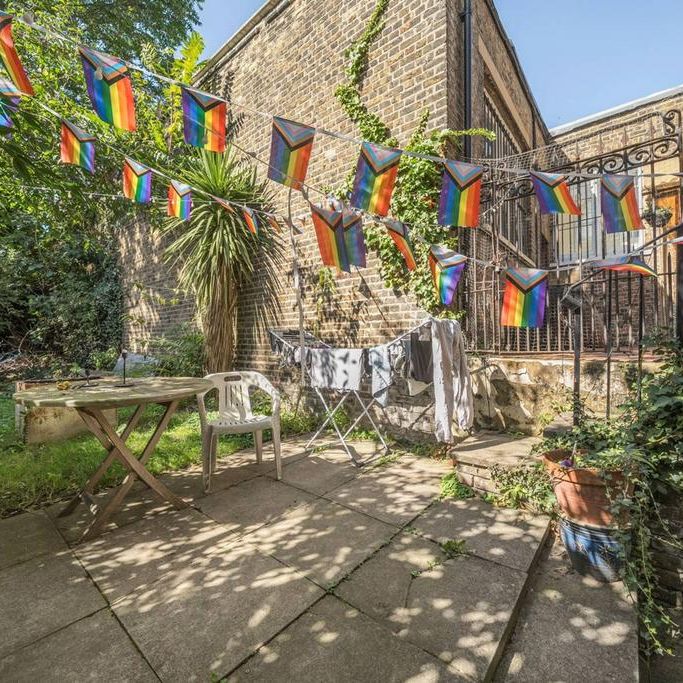 5 bedroom house to rent - Photo 1