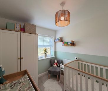 3 bedroom detached house to rent - Photo 4