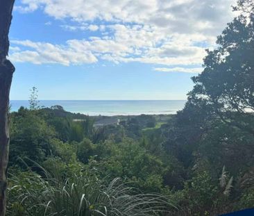 Modern Coastal Living with Breathtaking Views - Photo 4
