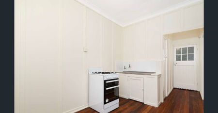 FOR RENT - DISCOUNTED RENT OF $465 - Photo 2