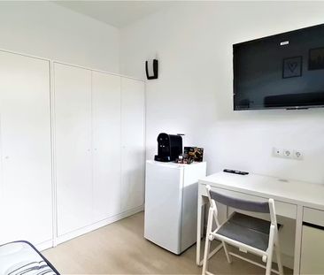 Calle Vía Carpetana, Madrid, Community of Madrid 28047 - Photo 4