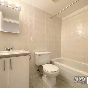 Beautiful and Large apartment for rent 3 ½ CDN - Photo 2