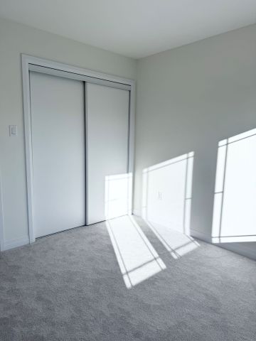 For Lease - 64 Masters Drive, Welland, Ontario - Photo 3