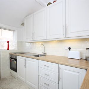 2 bedroom house to rent - Photo 2