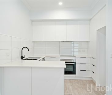 3/117 William Street, DEVONPORT - Photo 4