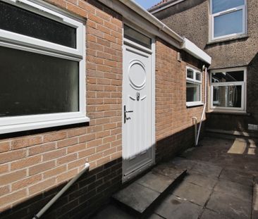 Staple Hill, Bristol, Gloucestershire, BS16 4PT - Photo 3